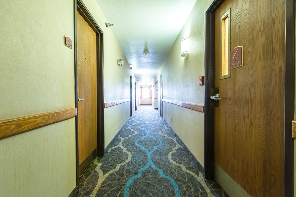 Quality Inn & Suites University Ларами Экстерьер фото